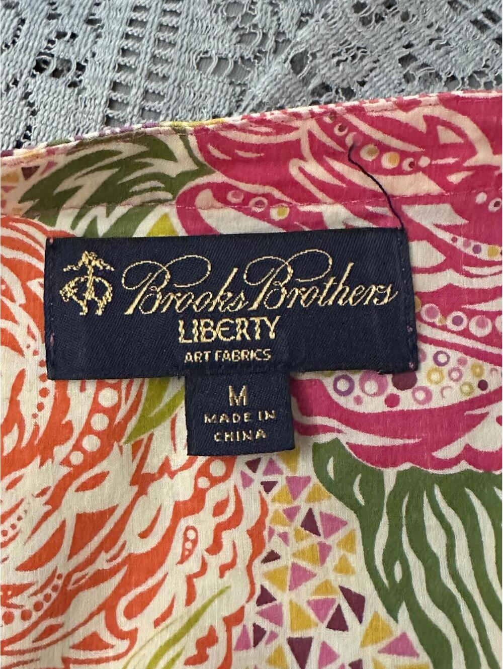 Brooks Brothers LIBERTY 100% cotton split V-neck tunic top/shirt Size Medium - Picture 8 of 8